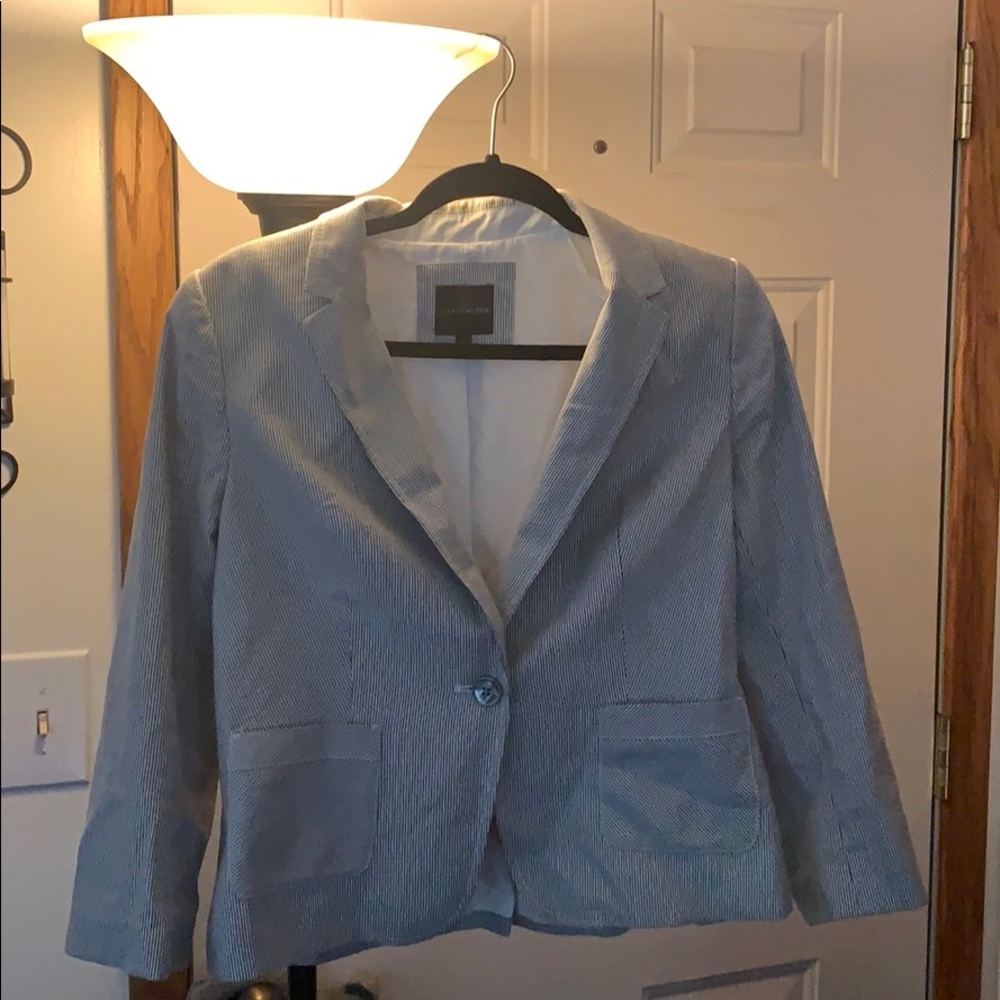 Seersucker suit.